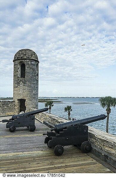 Alte Kanone  Castillo de San Marcos  St. Augustine  älteste durchgehend bewohnte europäische Siedlung  Florida  USA  Nordamerika