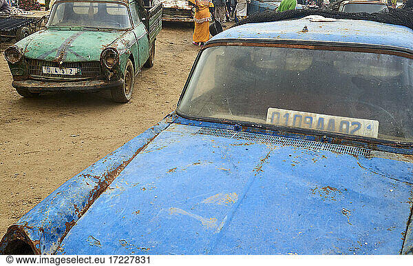 Alte verrostete Oldtimer