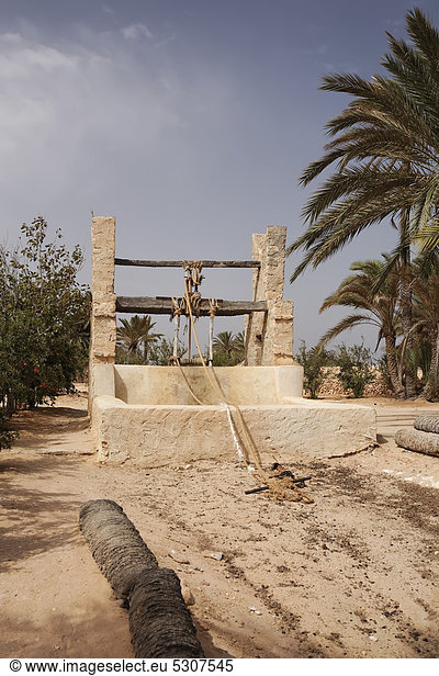 Alter Berberbrunnen im Djerba Explore Park  Midoun  Insel Djerba  Tunesien  Maghreb  Nordafrika  Afrika