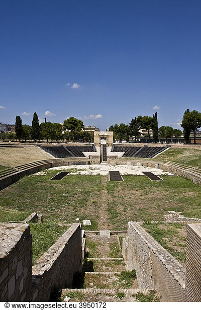 Amphitheater  augustinische Zeit 63 v. Chr. - 14 n. Chr.  Lucera  Apulien  Apulien  Italien  Europa