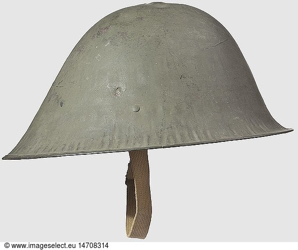 An US-American M 1918 steel helmet  the so-called 'Liberty Bell' Olive-coloured lacquerd iron shell and set borders  leather inner ring (size stamp '6 7/8') with net liner  black lacquered linen sweat band and sand-coloured  woven chin strap  historic  historical  1910s  20th century  USA  United States of America  American  object  objects  stills  clipping  clippings  cut out  cut-out  cut-outs  helmet  helmets  headpiece  headpieces  headgear  headgears  protection  protective  utensil  piece of equipment  utensils  uniform  uniforms