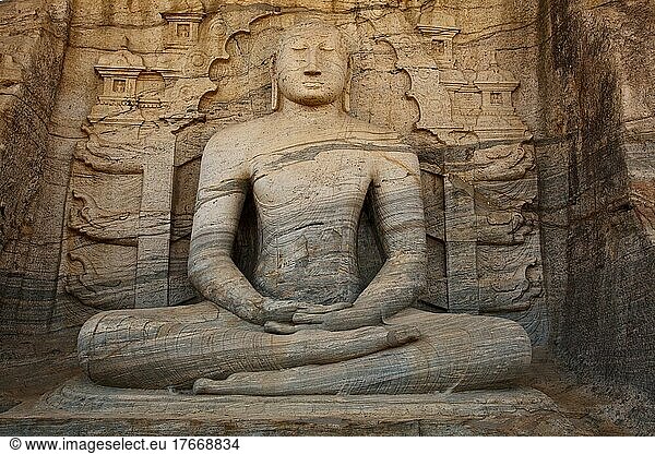 Ancient sitting Buddha image  Gal Vihara  Polonnaruwa  Sri Lanka  Asien