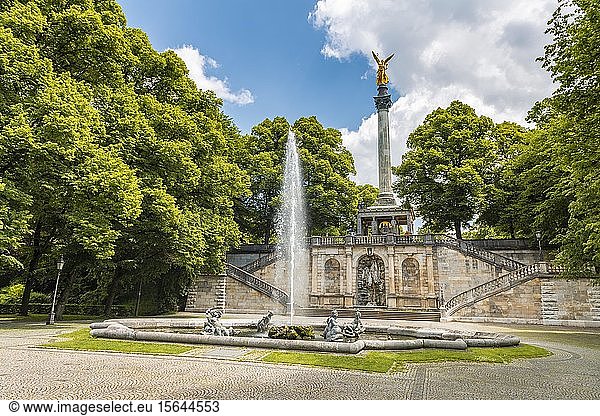 Angel of Peace with fountain at the Maximiliansanlagen  Munich  Upper Bavaria  Bavaria  Germany  Europe