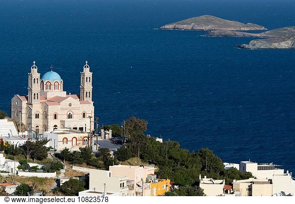 Ansicht der Auferstehungskirche  Ermoupoli  Syros  Kykladen  Ägäis  Griechenland