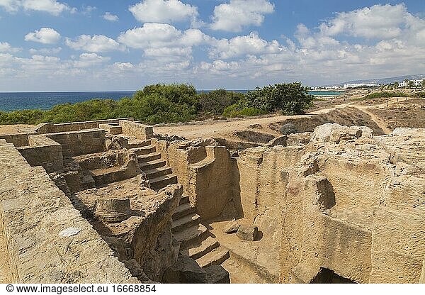 Antike Ruinen an den archäologischen Stätten der Gräber der Könige, UNESCO-Weltkulturerbe, Pafos, Zypern, Europa