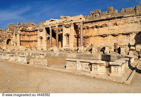 antique ruins at the archeological site of Baalbek  Unesco World Heritage Site  Bekaa Valley  Lebanon  Middle East  West Asia