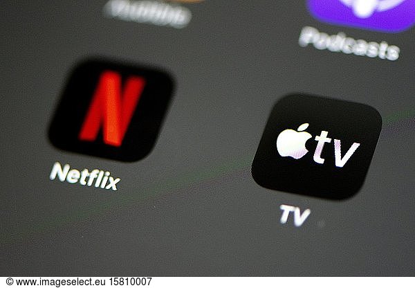 Apple TV App  Netflix App  Video Streaming Service  app icon  display  iPhone  iOS  smartphone  close-up  detail  Germany  Europe