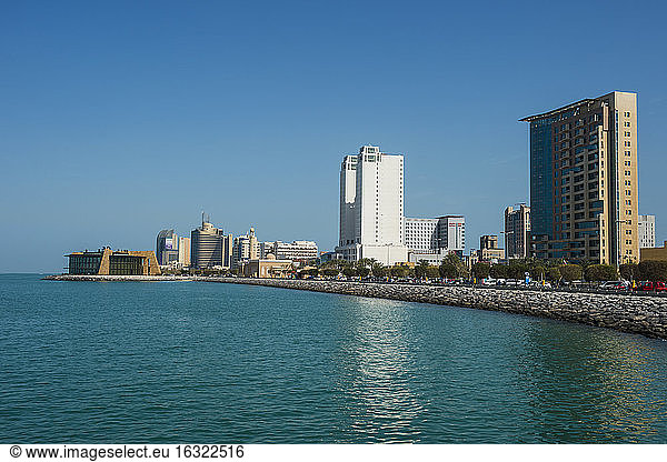 Arabien  Kuwait  Kuwait-Stadt  Meeresufer