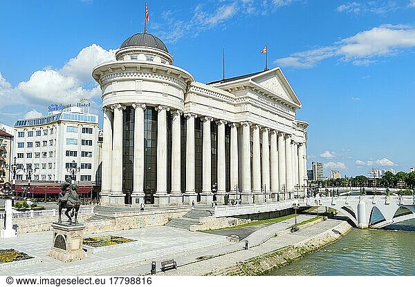Archäologisches Museum von Mazedonien  Fluss Vardar  Skopje  Mazedonien  Europa