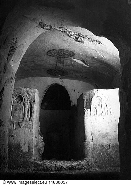 archeology  Israel  Beit She'arim  excavations  necropolis  catacomb  interior view  1950s  grave  tomb  Beit Shearim  Beit She arim  national park  geography  travel  Western Asia  Middle East  20th century  1950s  50s  historic  historical