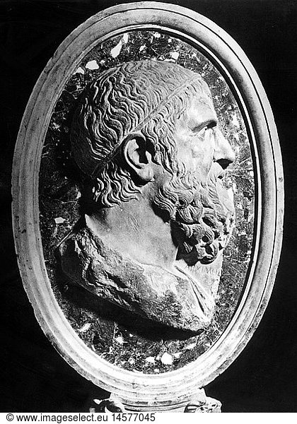 Archimedes  circa 285 - 212 BC  Greek scientist (mathematician and physicist)  side view  medallion  Capitol Museum  Rome