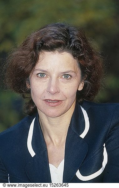 Arndt  Adelheid  * 3.1.1952  dt. Schauspielerin  Portrait  1994