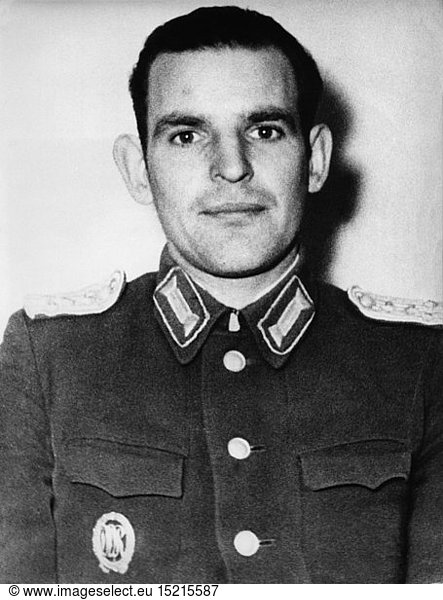 Arnstadt  Rudi  3.9.1926 - 14.8.1962  deut. Offizier  Hauptmann der Grenztruppen der DDR  Portrait  um 1960
