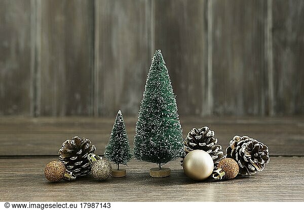 Arrangement with christmas trees pine cones