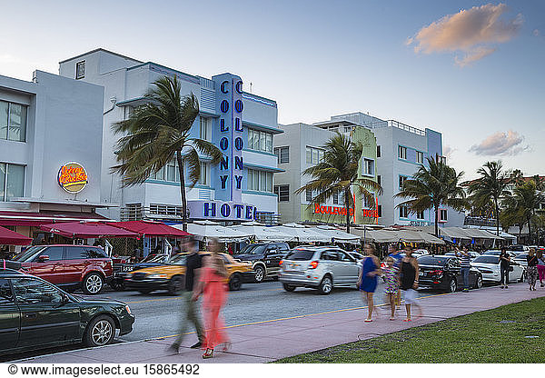 Art Deco hotels on Ocean Drive  South Beach  Maimi Beach  Florida  United States of America  North America