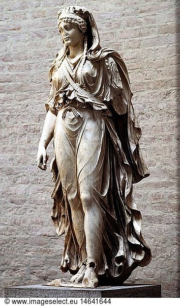 Artemis (lat. Diana)  griech. / rÃ¶m. GÃ¶ttin der Jagd  Statue aus 1. Jahrhundert n. Chr. in der Glyptothek  MÃ¼nchen  Ganzfigur Artemis (lat. Diana), griech. / rÃ¶m. GÃ¶ttin der Jagd, Statue aus 1. Jahrhundert n. Chr. in der Glyptothek, MÃ¼nchen, Ganzfigur,