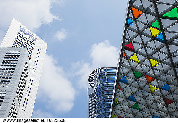 Asien  Singapur  Zentrales Geschäftsviertel  Raffles Place  Wolkenkratzer