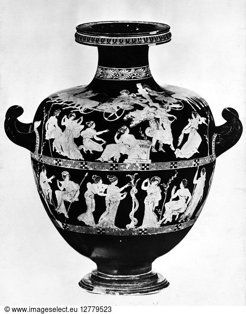 ATTIC HYDRIA  410 B.C. Attic red-figured hydria. Kastor and Polydeukes carrying off the daughters of Leukippos.