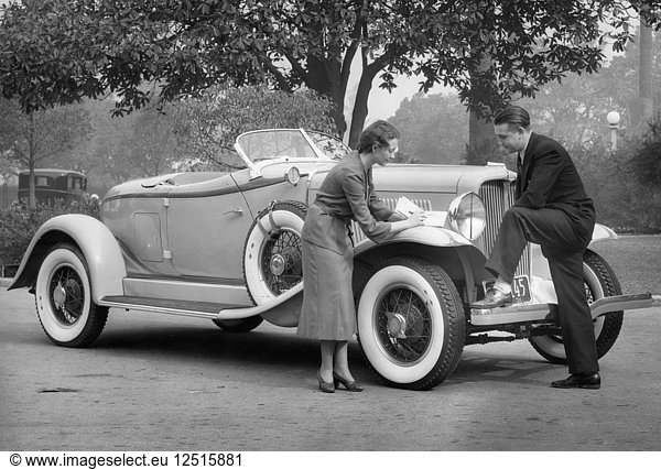 Auburn-Auto  (um 1930?). Künstler: Unbekannt