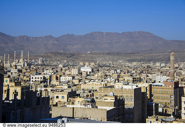 Ausblick über die Altstadt von Sana'a  UNESCO Weltkulturerbe  Sana'a  Jemen  Asien