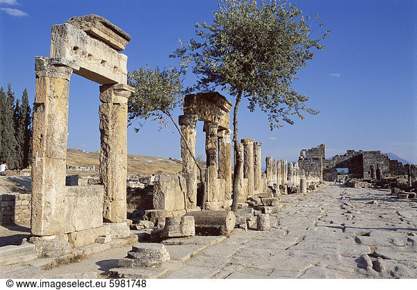 Ausgrabungsstätte UNESCO-Welterbe Anatolien Pamukkale Türkei