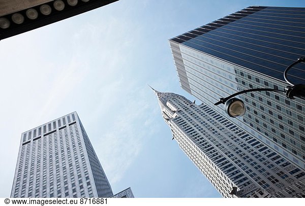 Ausschnitt aus Chrysler-Gebäude und Wolkenkratzer  New York  USA