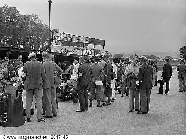 Austin OHC 744 cc  Donington Park Race Meeting  Leicestershire  1936. Künstler: Bill Brunell.
