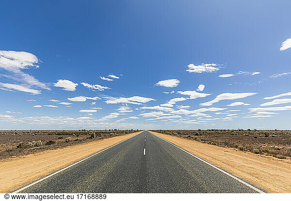Australia  South Australia  Nullarbor Plain  Eyre Highway in desert