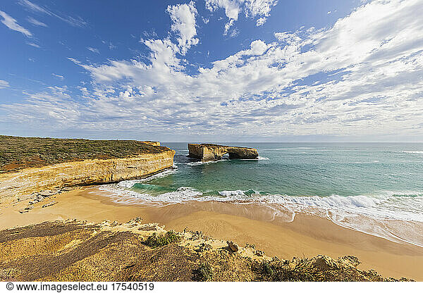 Australia  Victoria  View of London Arch in Port Campbell National Park