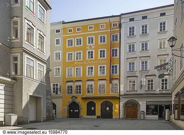Austria  Salzburg  Mozarts birthplace in the Getreidegasse empty amid Coronavirus pandemic