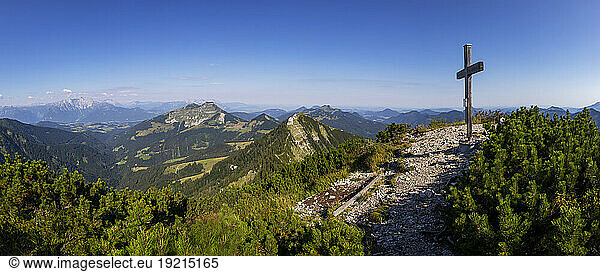Austria  Salzburger Land  Drone panorama of summit cross on Gruberhorn mountain