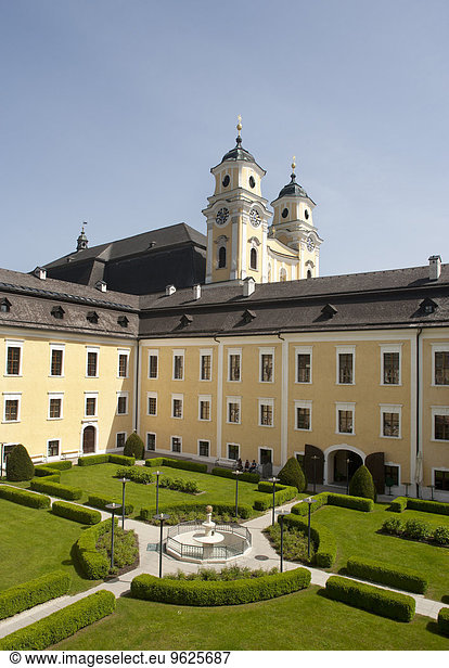 Austria  Upper Austria  Mondsee  Basilica St Michael  Palace Mondsee and palace garden