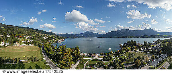 Austria  Upper Austria  Mondsee  Drone panorama of Mondsee lake and surrounding town in summer