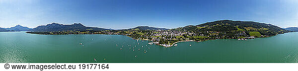 Austria  Upper Austria  Mondsee  Drone panorama of Mondsee lake in summer