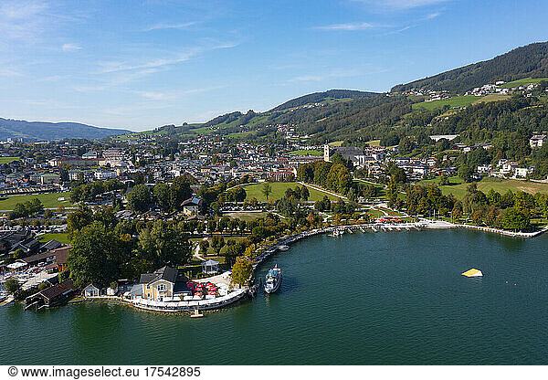 Austria  Upper Austria  Mondsee  Drone view of town on shore of Mondsee lake in summer
