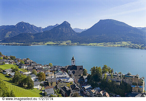 Austria  Upper Austria  Saint Wolfgang im Salzkammergut  Drone view of town on shore of Lake Wolfgangsee in summer