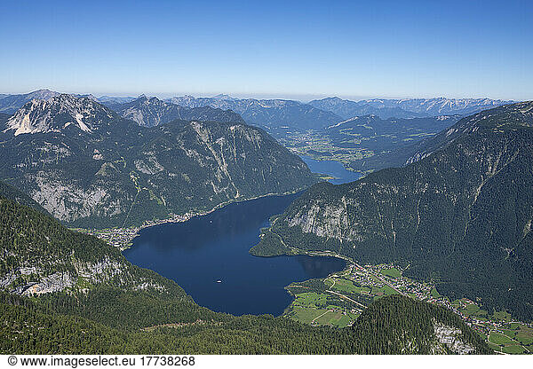 Austria  Upper Austria  Scenic view of Lake Hallstatt seen from Krippenstein mountain