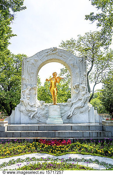 Austria  Vienna  Johann Strauss Monument in Stadtpark