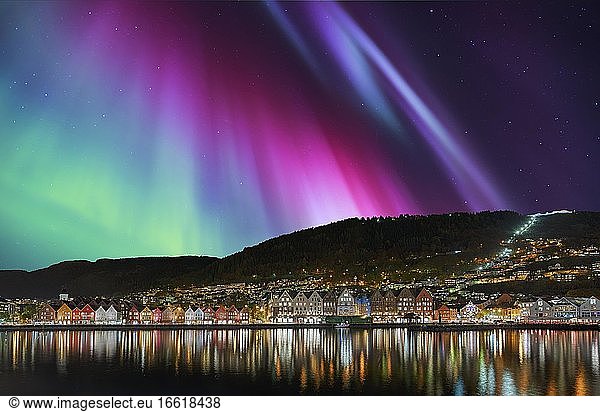 B Bryggen NordlichtBergen Stadt Norwegen
