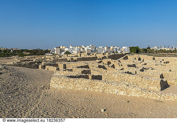 Bahrain  Capital Governorate  Ancient remains of QalAt Al-Bahrain fort
