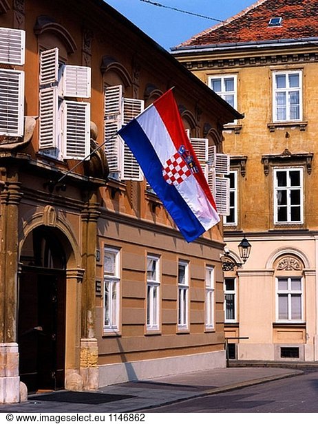Ban´s-Palast  President´s Residenz  Flag. Zagreb. Kroatien.