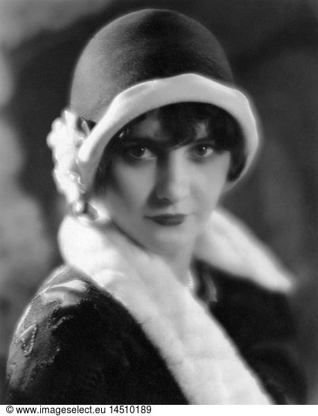 Barbara Stanwyck  Publicity Portrait  late 1920's