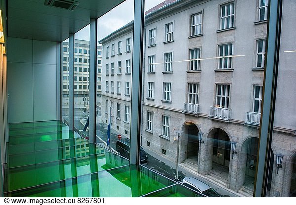 bauen  Berlin  Hauptstadt  Gebäude  Innenaufnahme  Architekt  Design  Ansicht  umgeben  niederländisch  Botschaft Diplomatie  Deutschland