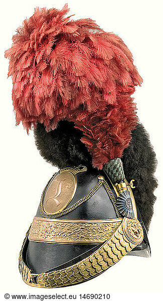 BAYERN KÃ–NIGSHAUS  Prinz Luitpold  Helm M 1832.  Schwarz lackierter Lederkorpus  vergoldete TombakbeschlÃ¤ge  BÃ¤renfellraupe  roter StrauÃŸenkÃ¼ken-Federbusch  die Wurzel blau-silber umsponnen  Schaflederfutter. Im Korpus verschlossenes Loch der schwarz-rot-goldenen Kokarde sowie LÃ¶cher eines reaptierten Chiffrebeschlags. Im Vorderschirm eingeklebte Visitenkarte des Prinzen Alfons mit handschriftlichem Vermerk 'getragen von S.K.H. dem Prinzregenten Luitpold'. Prinz Luitpold begann seine militÃ¤rische Karriere im April 1839 im 1.Artillerie-Regiment  dessen Inhaber er im Dezember wurde. Ab 17.5.1841 ist er auch Regimentskommandeur. Nach dem Tode KÃ¶nig Ludwigs II. Ã¼bernahm Luitpold bis 1912 die Regentschaft fÃ¼r seinen Neffen Otto. Seltener Helm in sehr schÃ¶nem Zustand und interessanter Provenienz (s. Hermann Historica  28. Auktion 1993  Los 3908). BAYERN KÃ–NIGSHAUS, Prinz Luitpold, Helm M 1832., Schwarz lackierter Lederkorpus, vergoldete TombakbeschlÃ¤ge, BÃ¤renfellraupe, roter StrauÃŸenkÃ¼ken-Federbusch, die Wurzel blau-silber umsponnen, Schaflederfutter. Im Korpus verschlossenes Loch der schwarz-rot-goldenen Kokarde sowie LÃ¶cher eines reaptierten Chiffrebeschlags. Im Vorderschirm eingeklebte Visitenkarte des Prinzen Alfons mit handschriftlichem Vermerk 'getragen von S.K.H. dem Prinzregenten Luitpold'. Prinz Luitpold begann seine militÃ¤rische Karriere im April 1839 im 1.Artillerie-Regiment, dessen Inhaber er im Dezember wurde. Ab 17.5.1841 ist er auch Regimentskommandeur. Nach dem Tode KÃ¶nig Ludwigs II. Ã¼bernahm Luitpold bis 1912 die Regentschaft fÃ¼r seinen Neffen Otto. Seltener Helm in sehr schÃ¶nem Zustand und interessanter Provenienz (s. Hermann Historica, 28. Auktion 1993, Los 3908).,