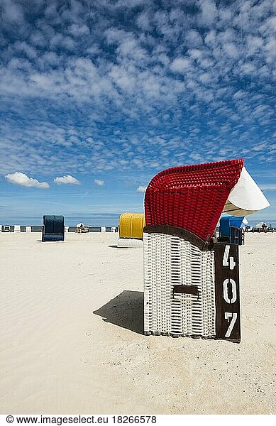 Beach chairs on the sandy beach  Harlesiel  Carolinensiel  East Frisia  Lower Saxony  Germany  Europe