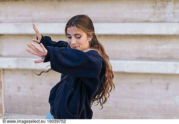 Beautiful Girl Dancing In The City.