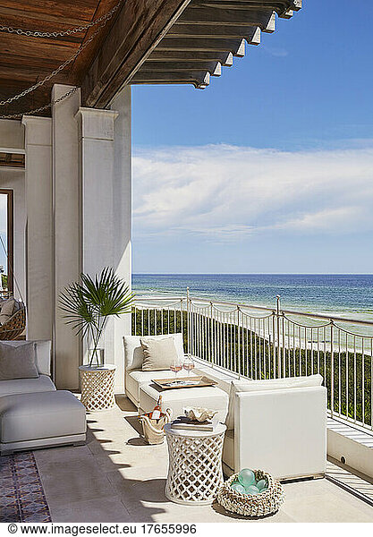 Beautiful Waterfront porch Gulf of Mexico