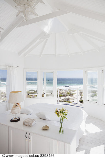 Bedroom overlooking ocean