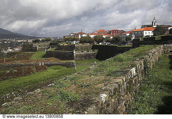 Befestigte Stadtmauern  Valenca do Minho  Portugal