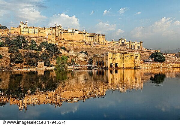 Berühmtes indisches Wahrzeichen von Rajasthan  Amer (Amber) Fort  Jaipur  Rajasthan  Indien  Asien